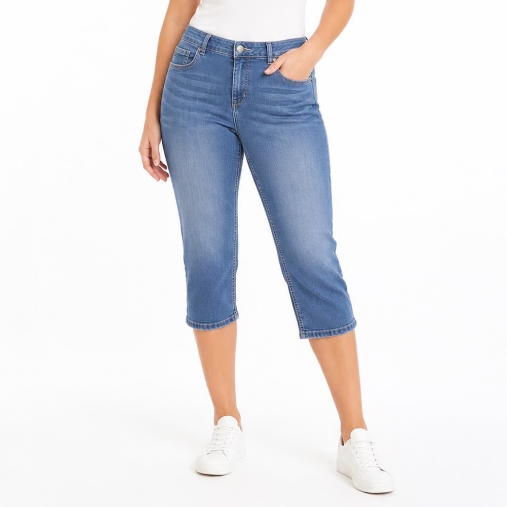 Avenue Denim Capri Jeans Women 18 Plus Medium Wash Blue Stretch Cropped